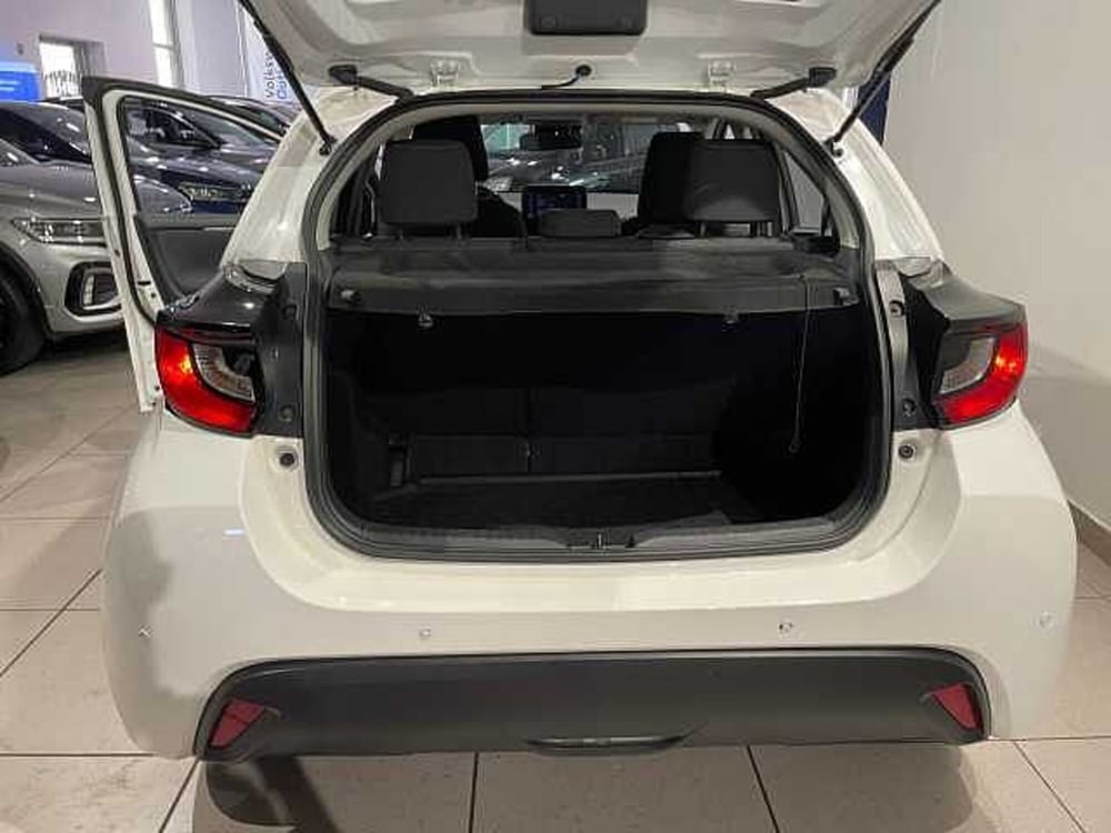 Toyota Yaris usata a Genova (9)