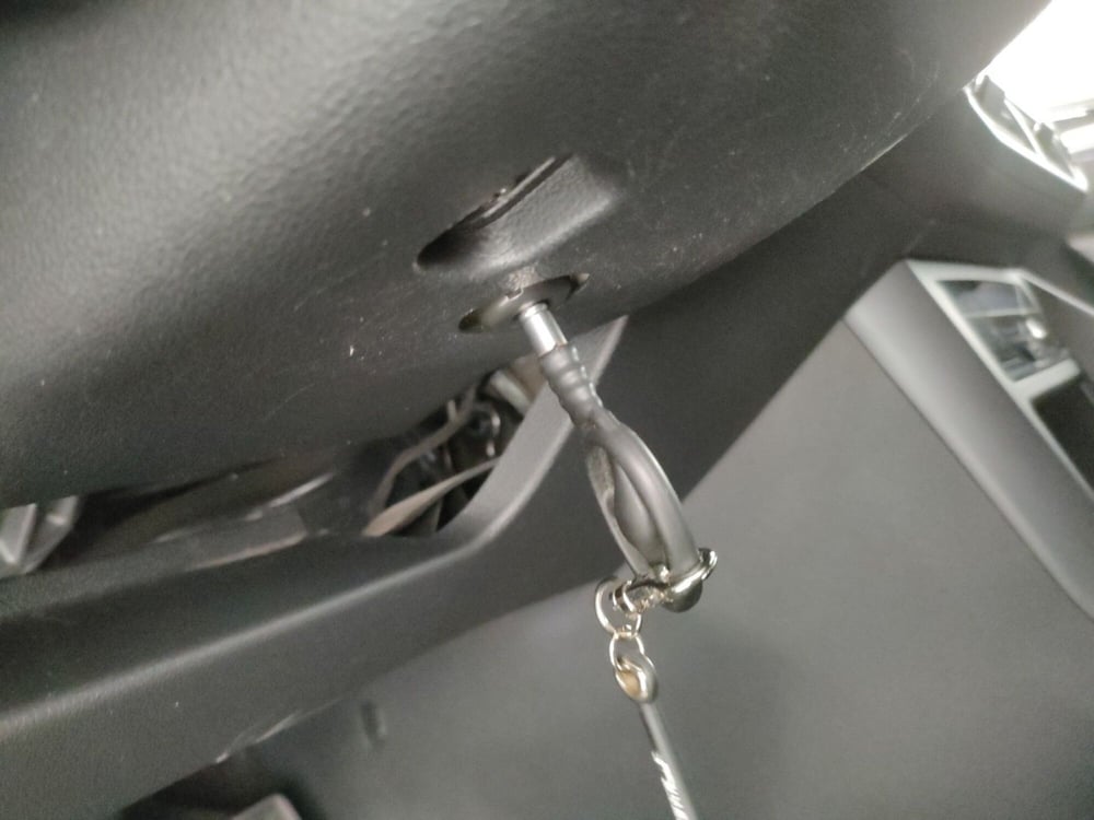 Volkswagen Taigo usata a Napoli (14)