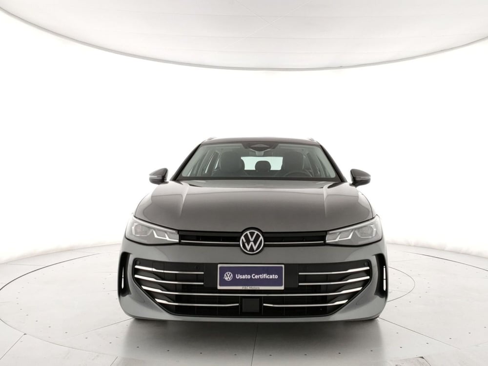 Volkswagen Passat usata a Napoli (2)