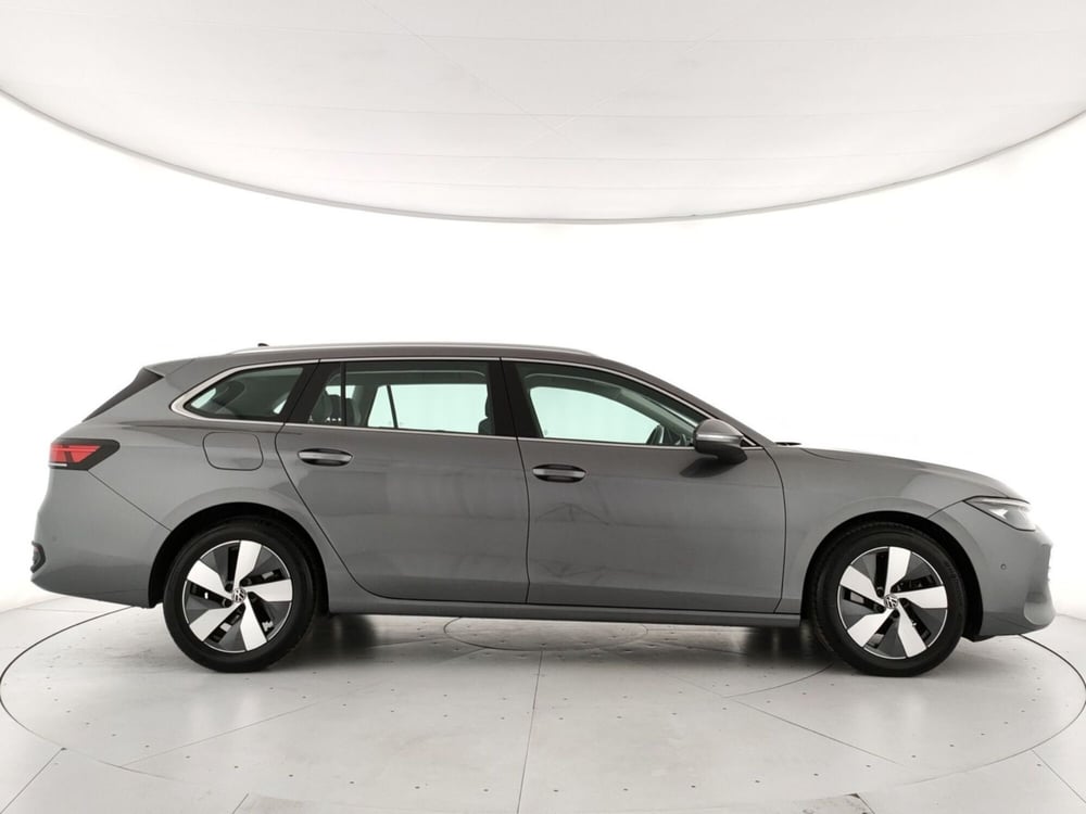 Volkswagen Passat usata a Napoli (3)