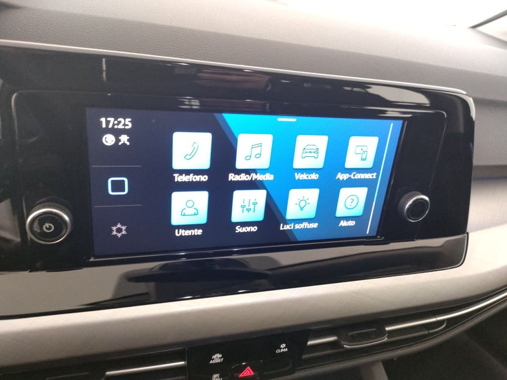 Volkswagen Golf Variant usata a Napoli (11)