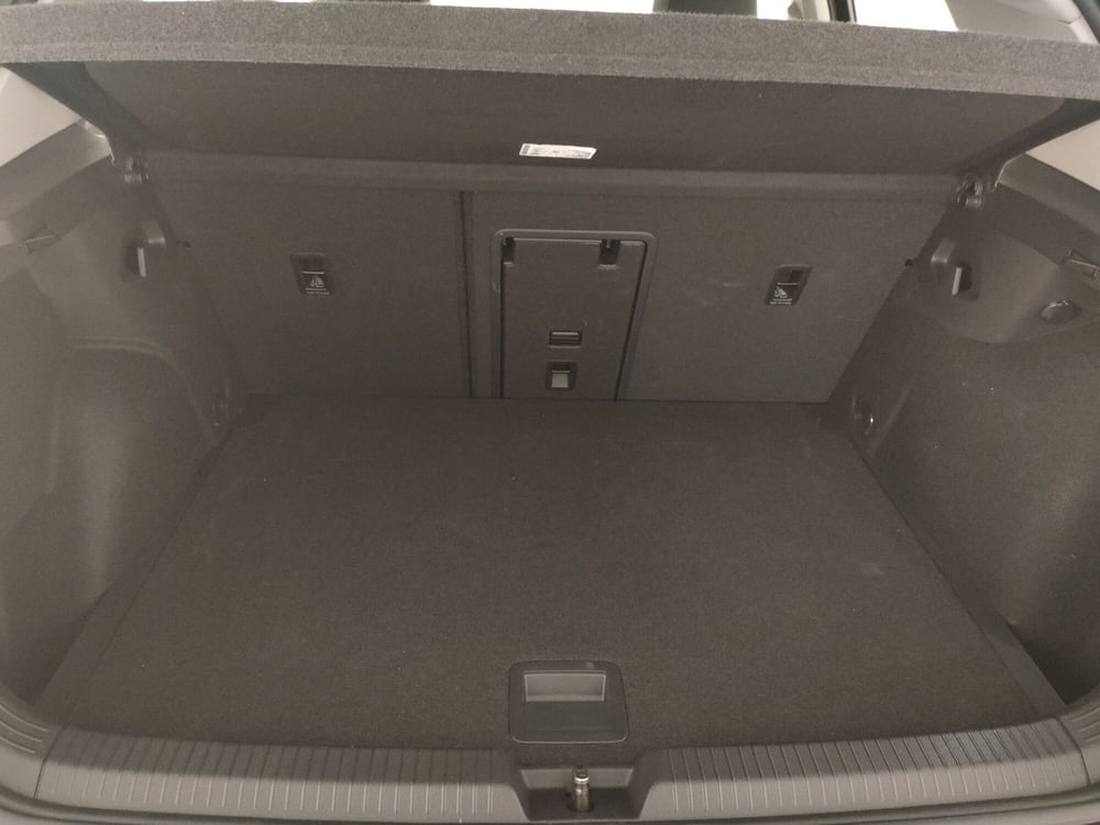 Volkswagen Golf Variant usata a Napoli (15)