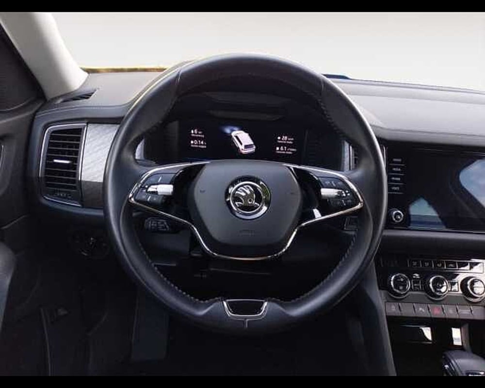 Skoda Kodiaq usata a Ravenna (12)