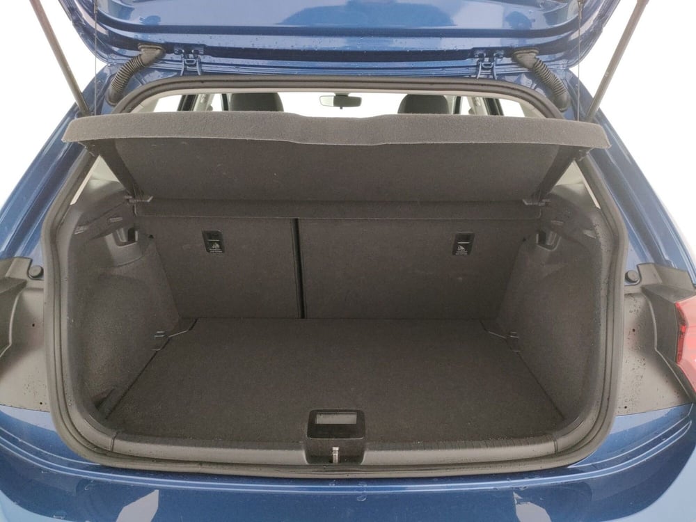 Volkswagen Polo usata a Napoli (17)