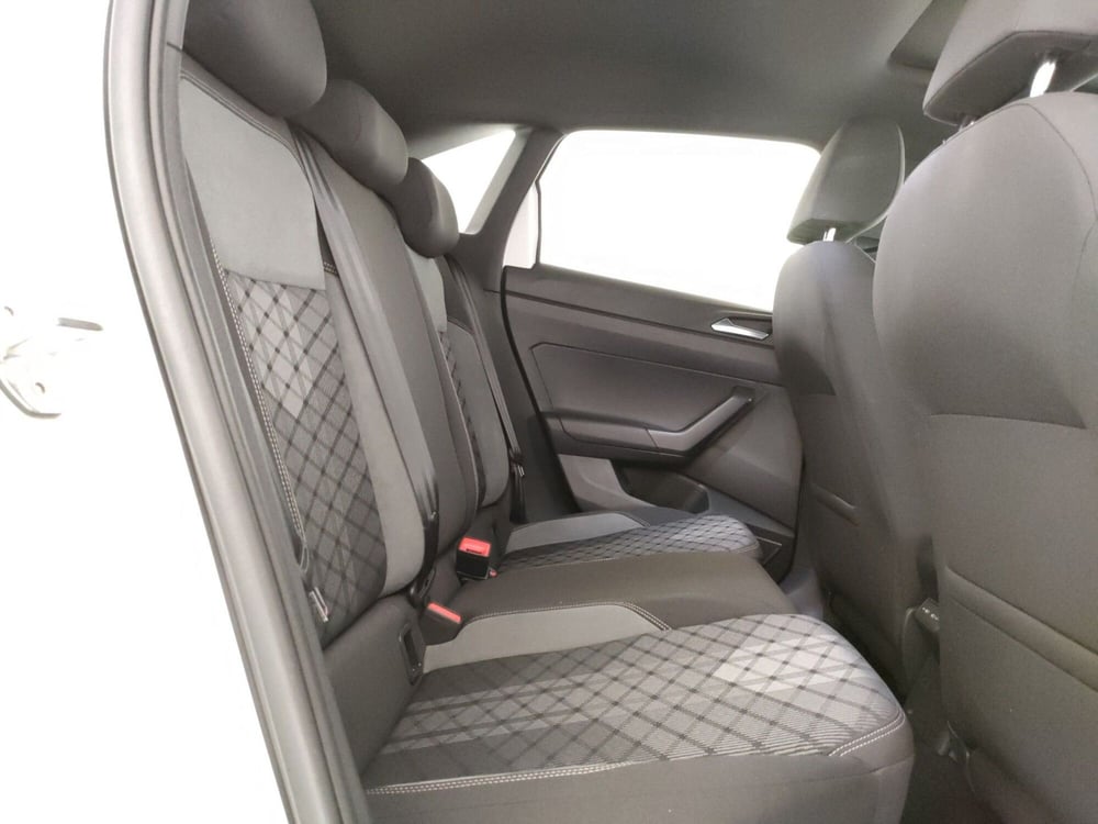 Volkswagen Taigo usata a Napoli (9)