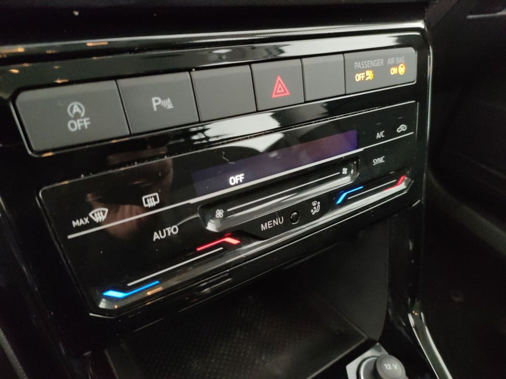 Volkswagen T-Cross usata a Napoli (17)