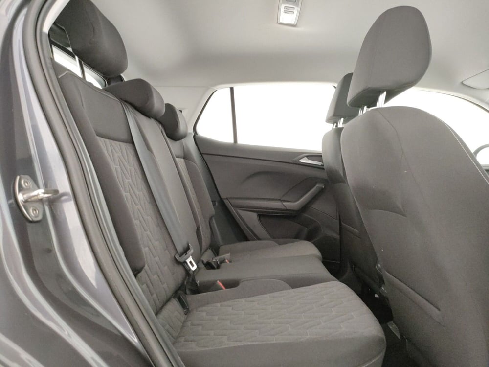 Volkswagen T-Cross usata a Napoli (9)