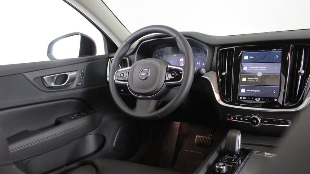 Volvo V60 nuova a Palermo (5)