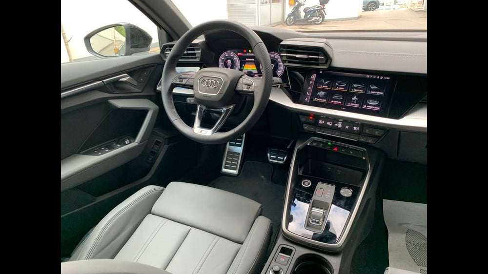 Audi A3 Sportback usata a Palermo (3)
