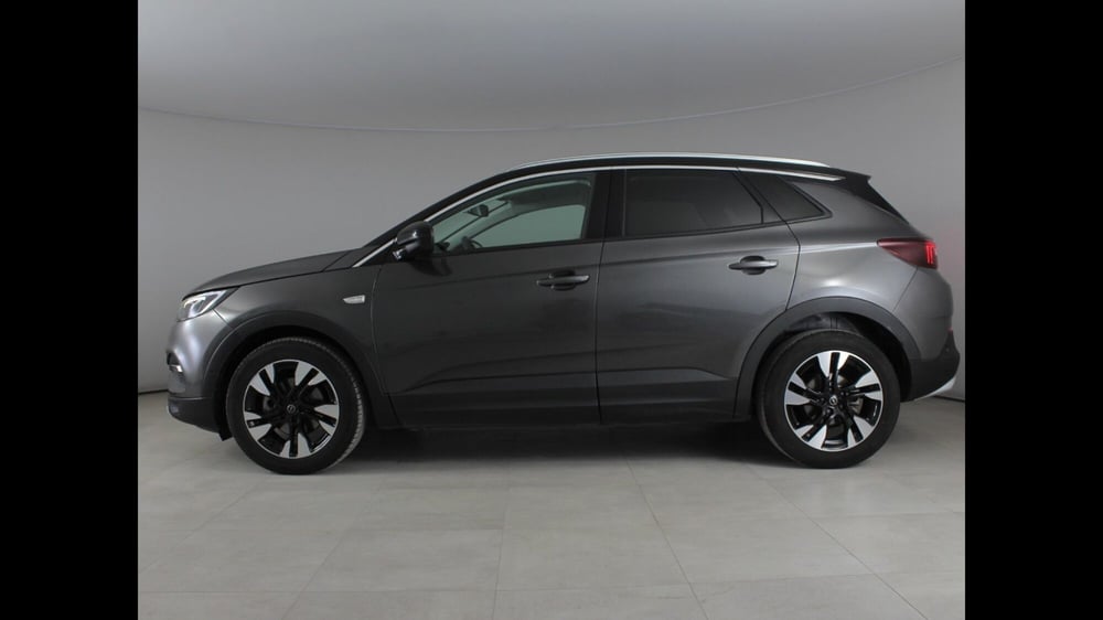 Opel Grandland X usata a Palermo (6)
