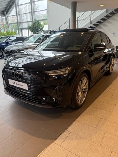 Audi Q4 Q4 40 e-tron nuova a Palermo