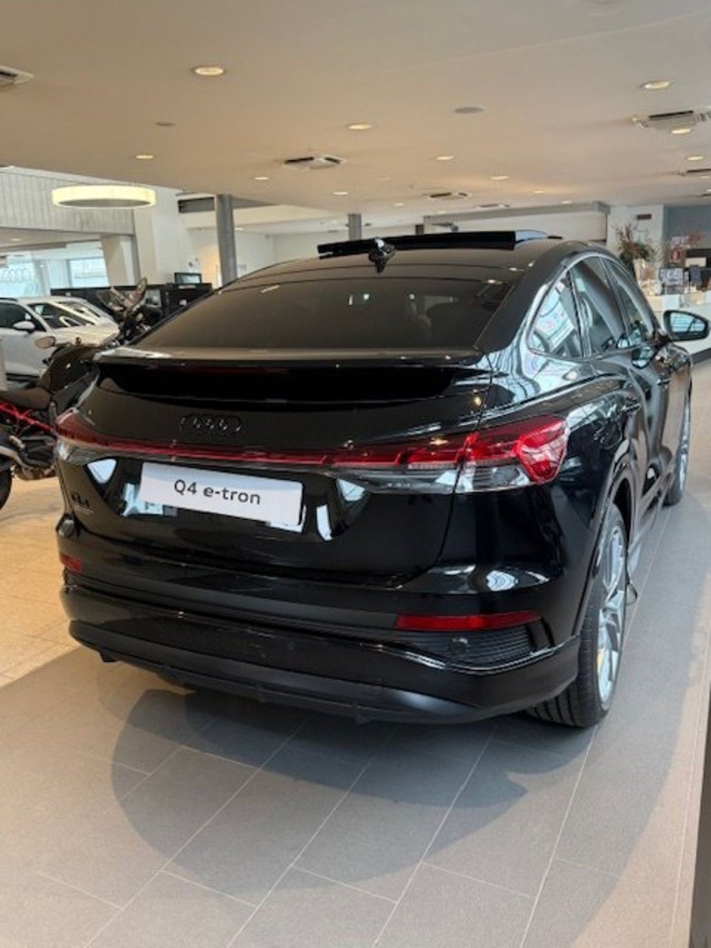Audi Q4 nuova a Palermo (2)