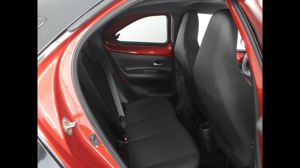 Toyota Aygo X usata a Palermo (16)