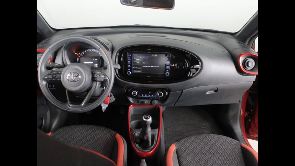 Toyota Aygo X usata a Palermo (8)