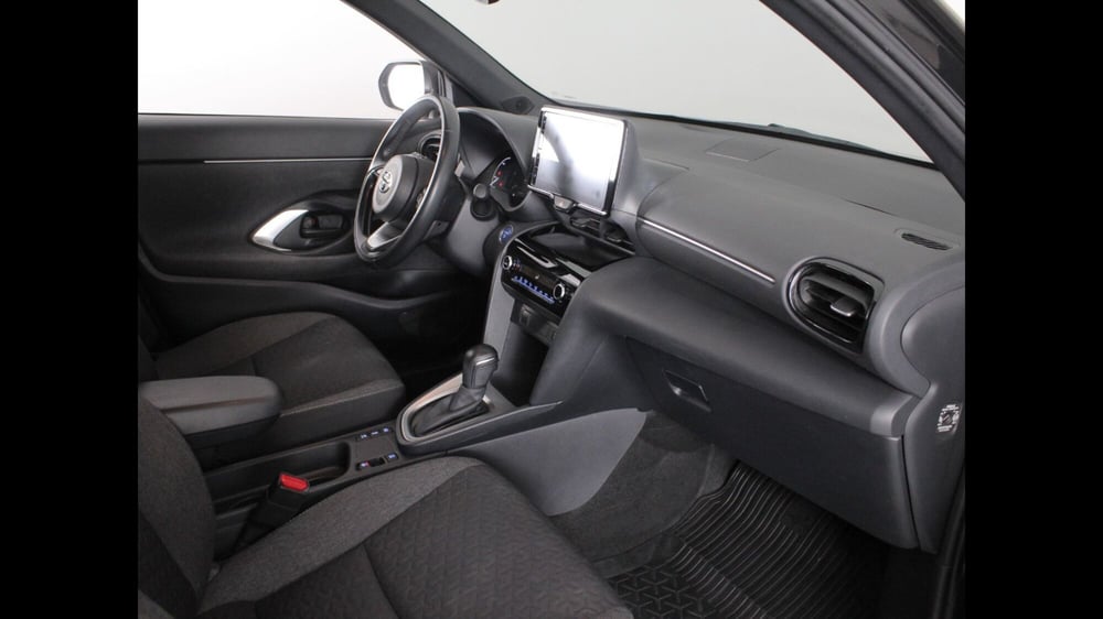 Toyota Yaris Cross usata a Palermo (11)