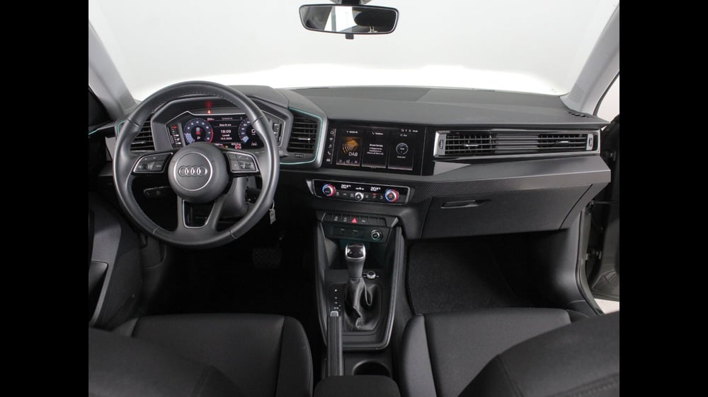 Audi A1 allstreet usata a Palermo (9)