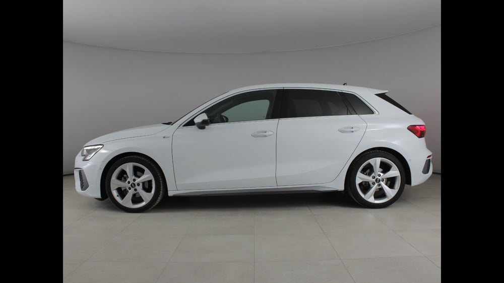 Audi A3 Sportback usata a Palermo (4)