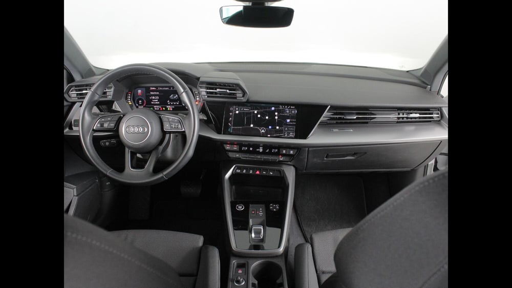 Audi A3 Sportback usata a Palermo (9)