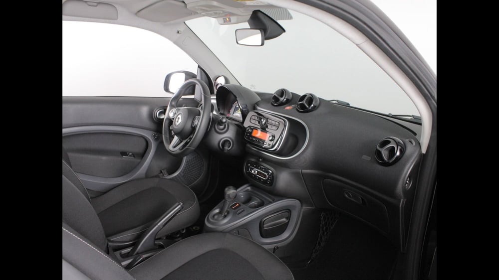 smart Fortwo usata a Palermo (10)