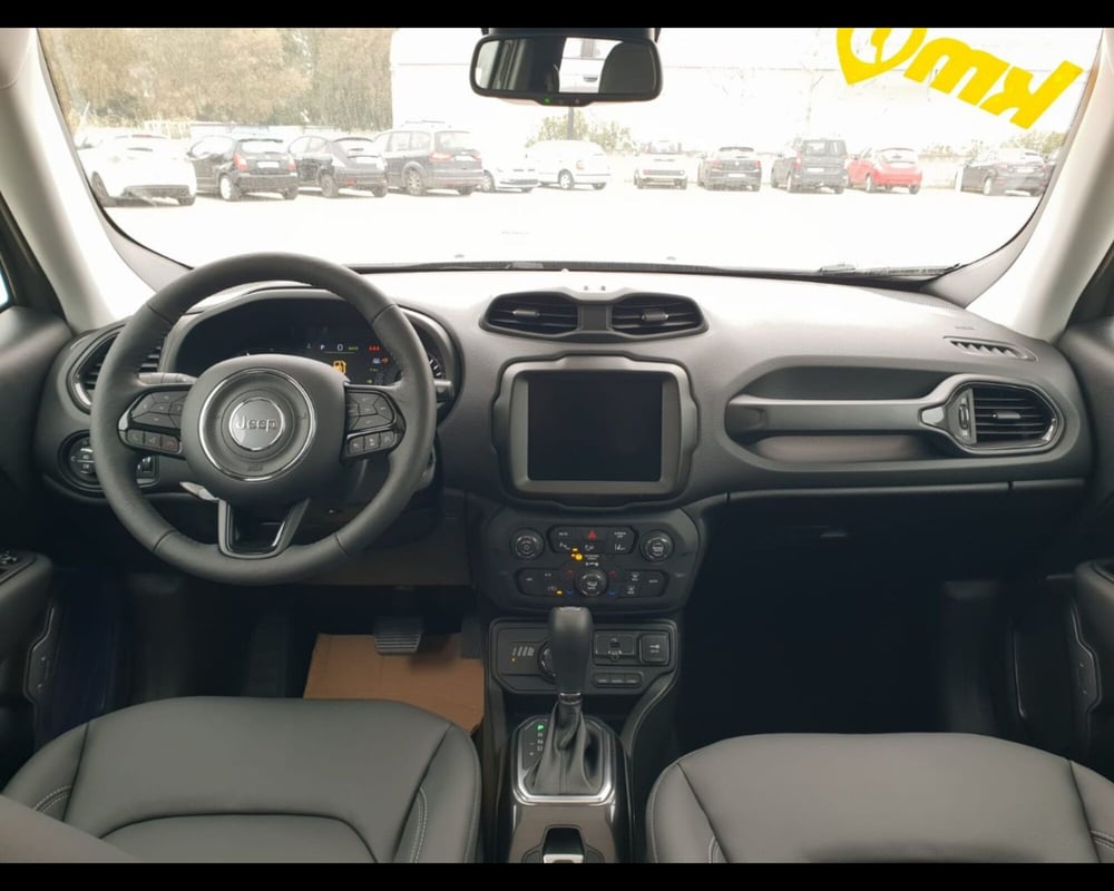 Jeep Renegade nuova a Lucca (10)