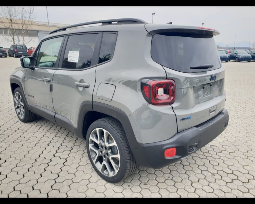 Jeep Renegade nuova a Lucca (5)