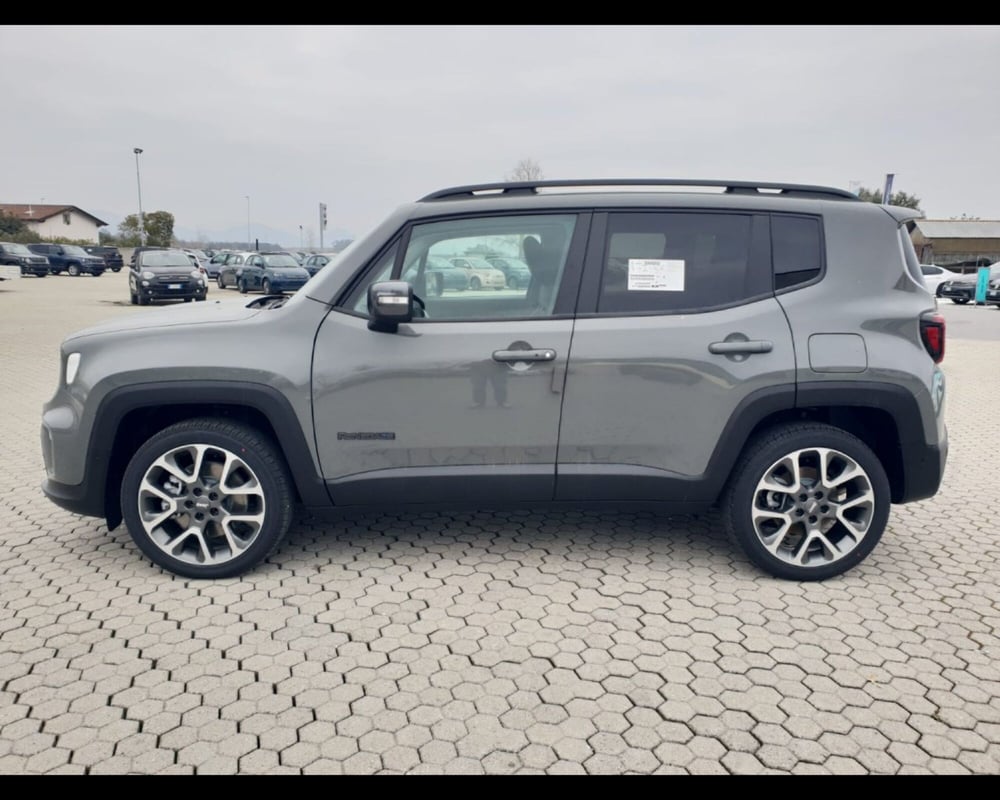 Jeep Renegade nuova a Lucca (6)