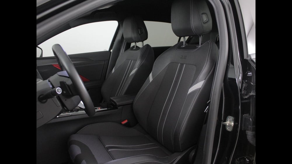 Opel Astra usata a Palermo (11)