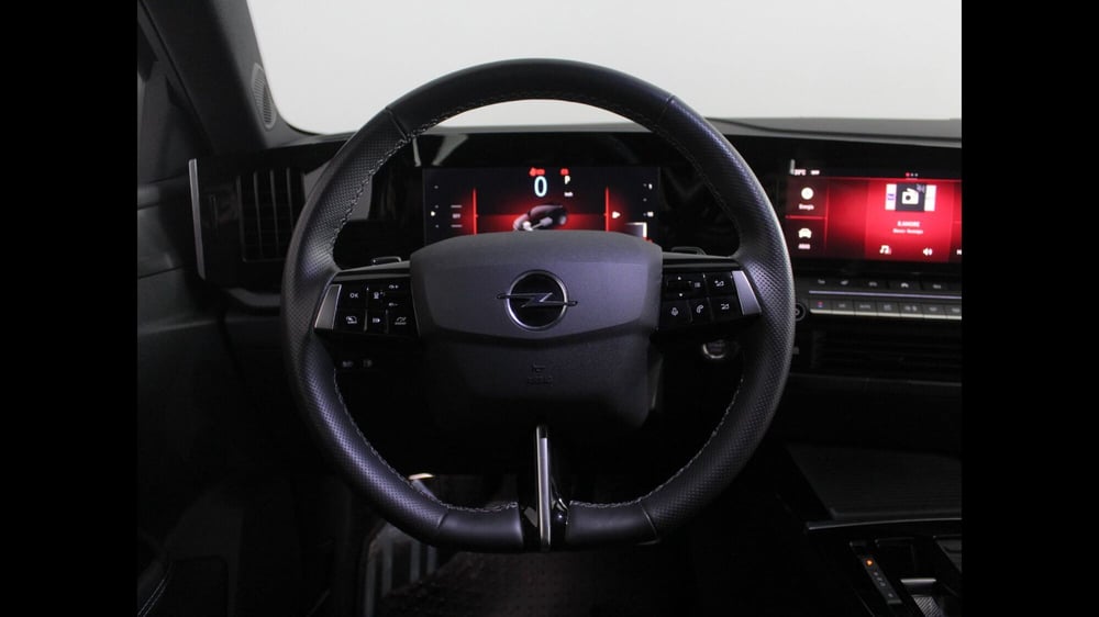 Opel Astra usata a Palermo (9)