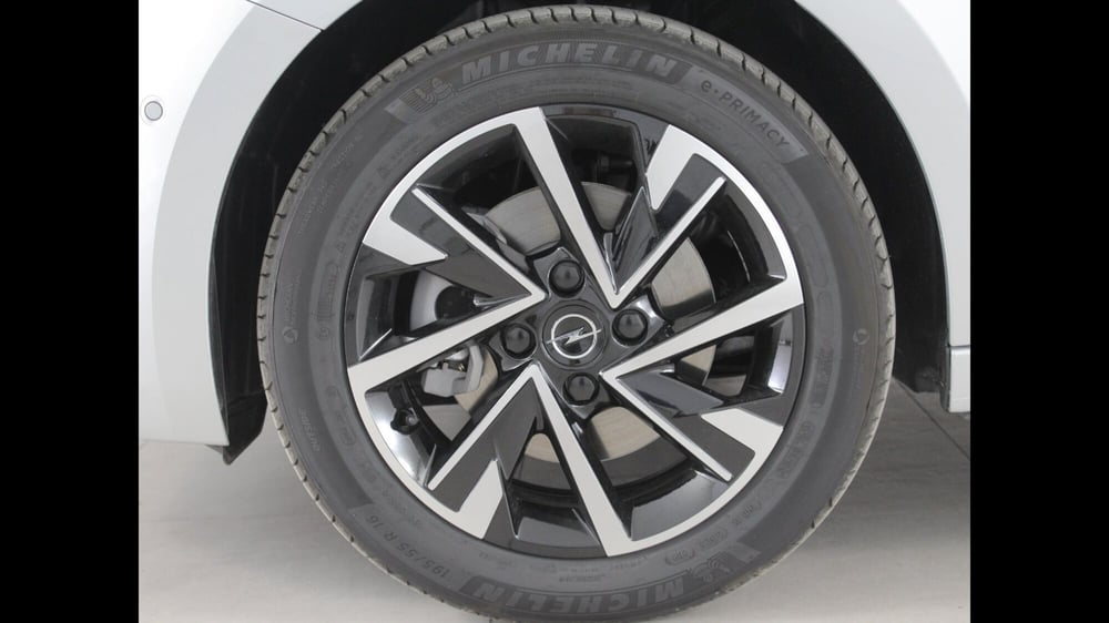 Opel Corsa usata a Palermo (7)