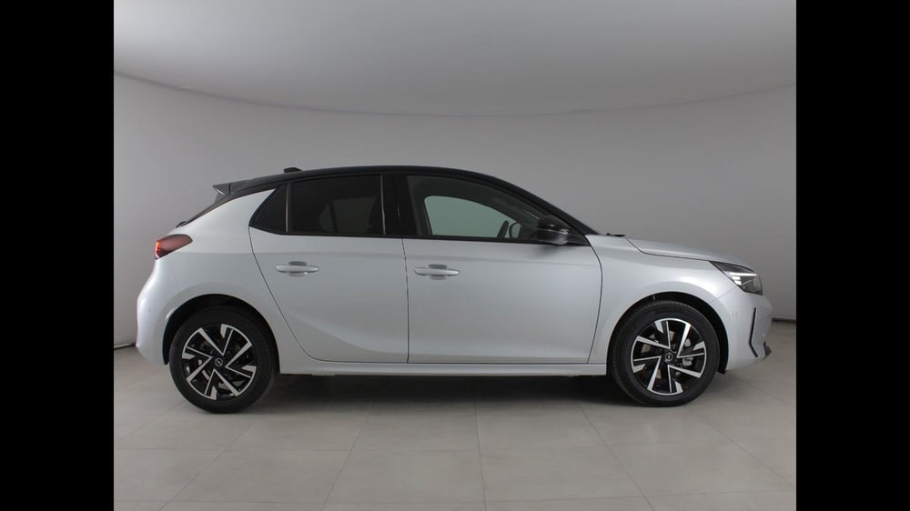 Opel Corsa usata a Palermo (8)