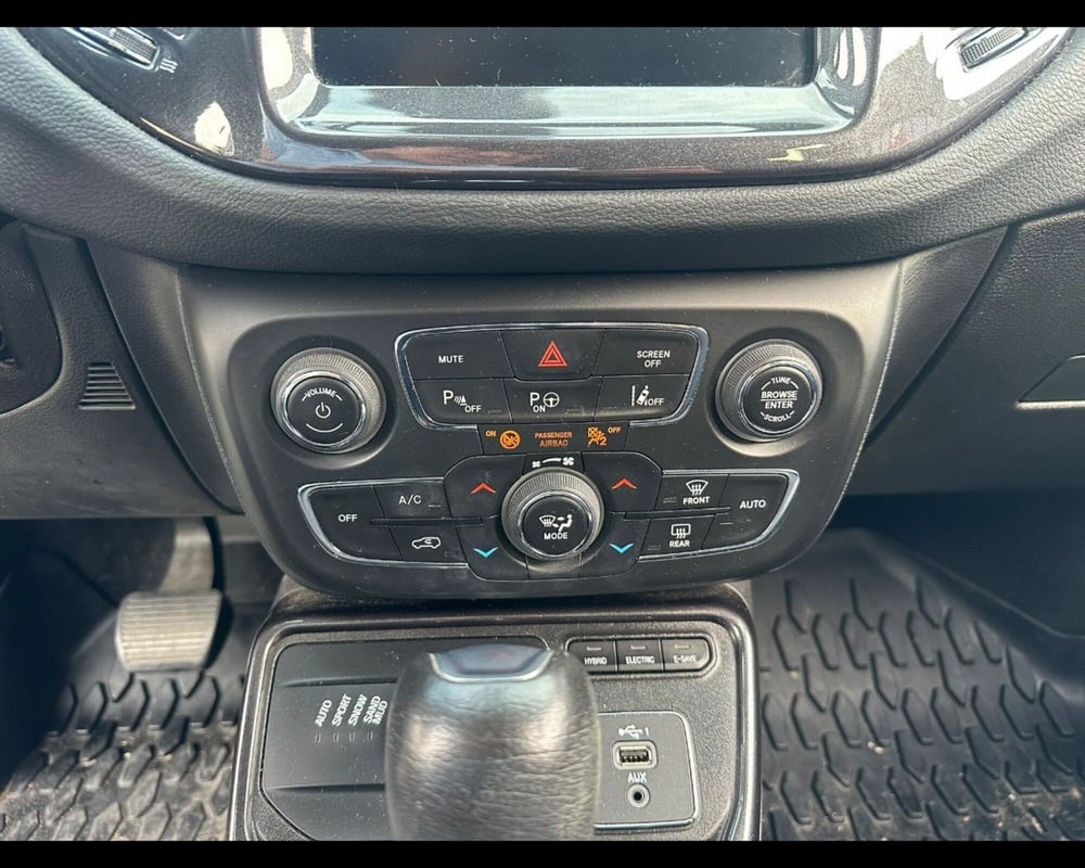 Jeep Compass usata a Lucca (10)