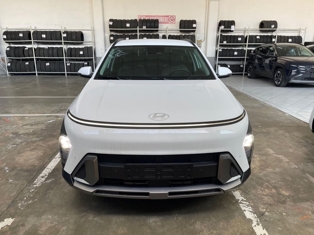 Hyundai Kona nuova a Cremona (2)