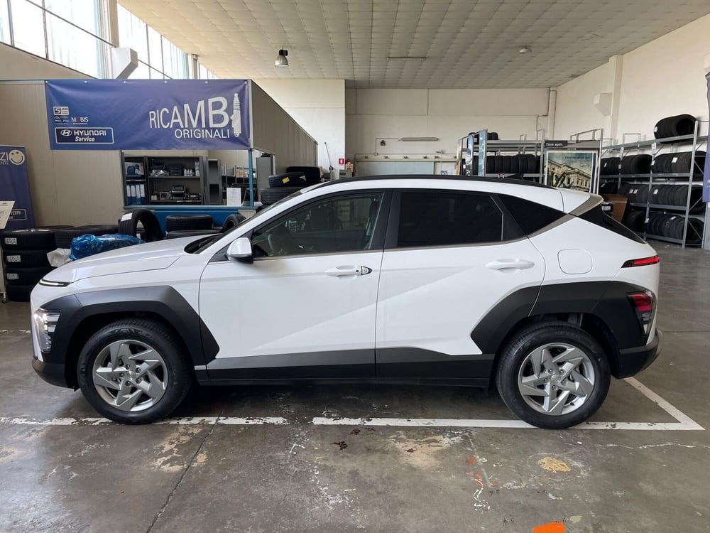 Hyundai Kona nuova a Cremona (3)