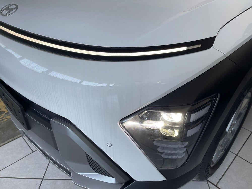 Hyundai Kona nuova a Cremona (6)