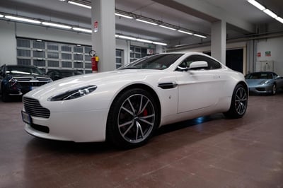 Aston Martin V8 Vantage Coup&eacute; V8 Vantage del 2007 usata a Torino