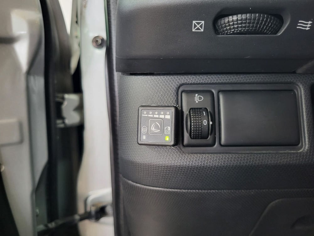 Nissan Micra usata a Arezzo (11)
