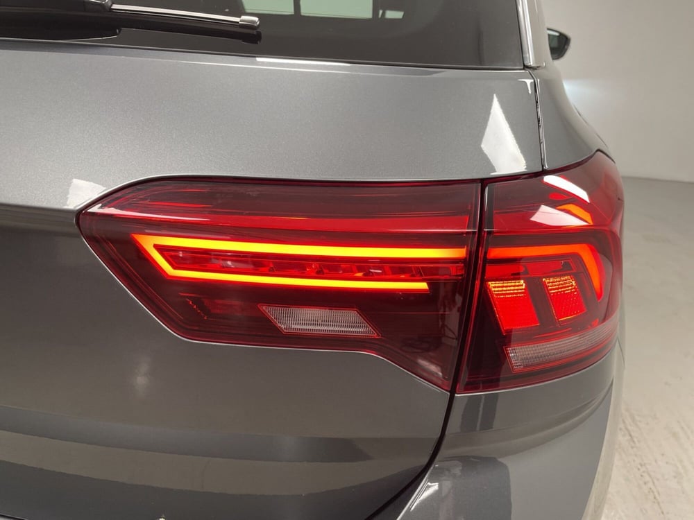 Volkswagen T-Roc usata a Varese (16)