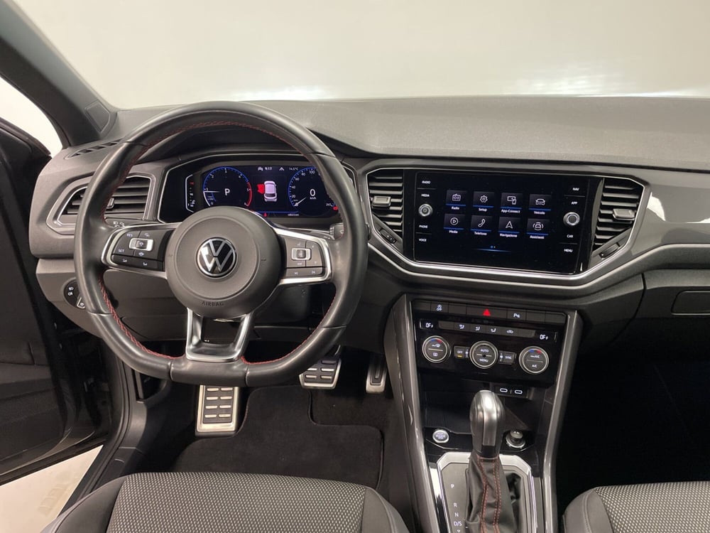 Volkswagen T-Roc usata a Varese (17)
