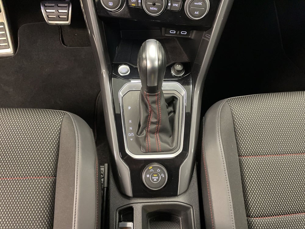 Volkswagen T-Roc usata a Varese (19)