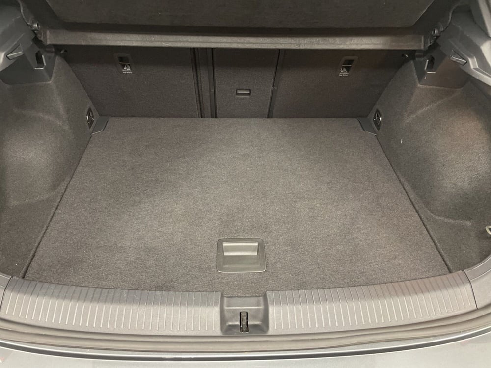 Volkswagen T-Roc usata a Varese (8)