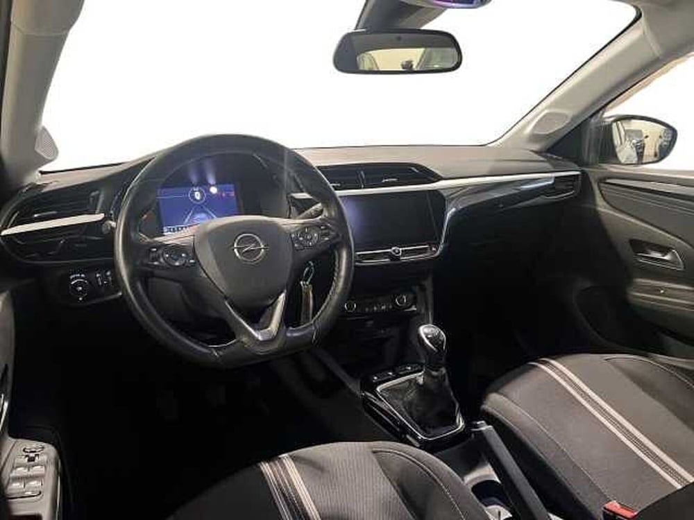 Opel Corsa usata a Napoli (12)