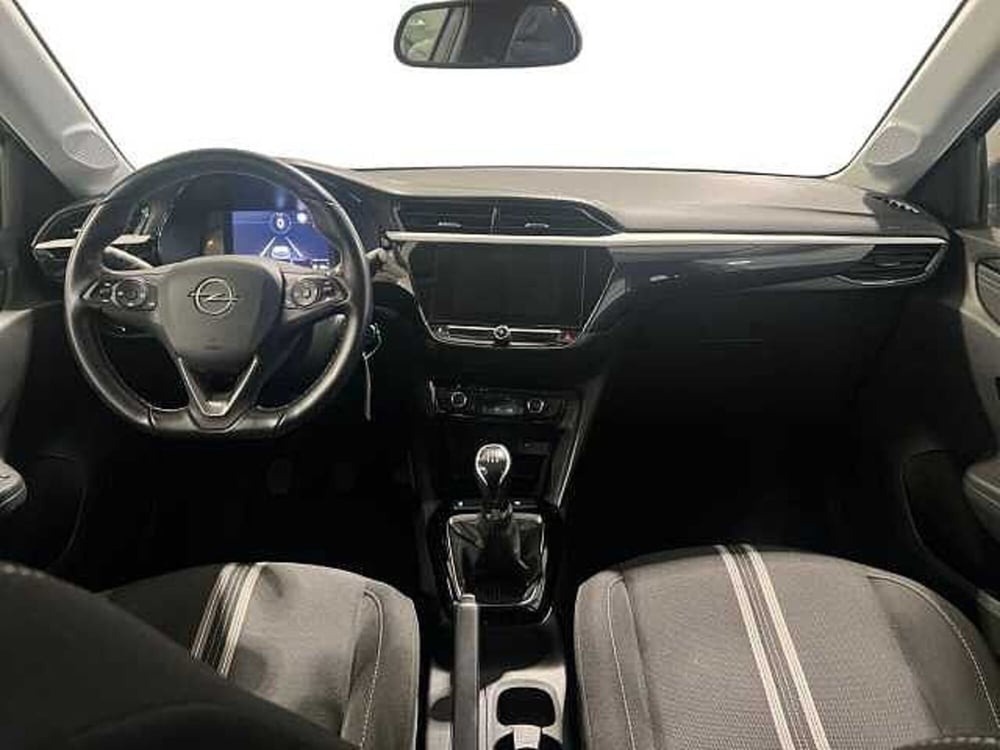 Opel Corsa usata a Napoli (14)