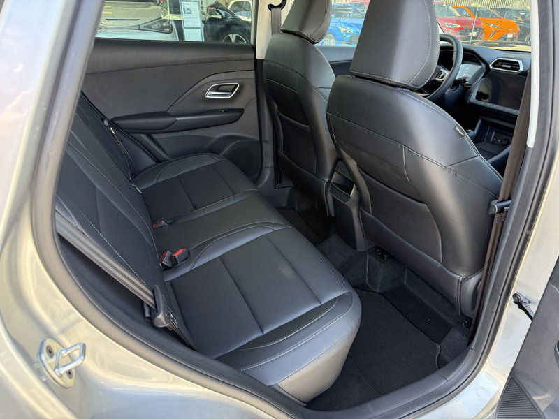 Mg ZS nuova a Monza e Brianza (13)