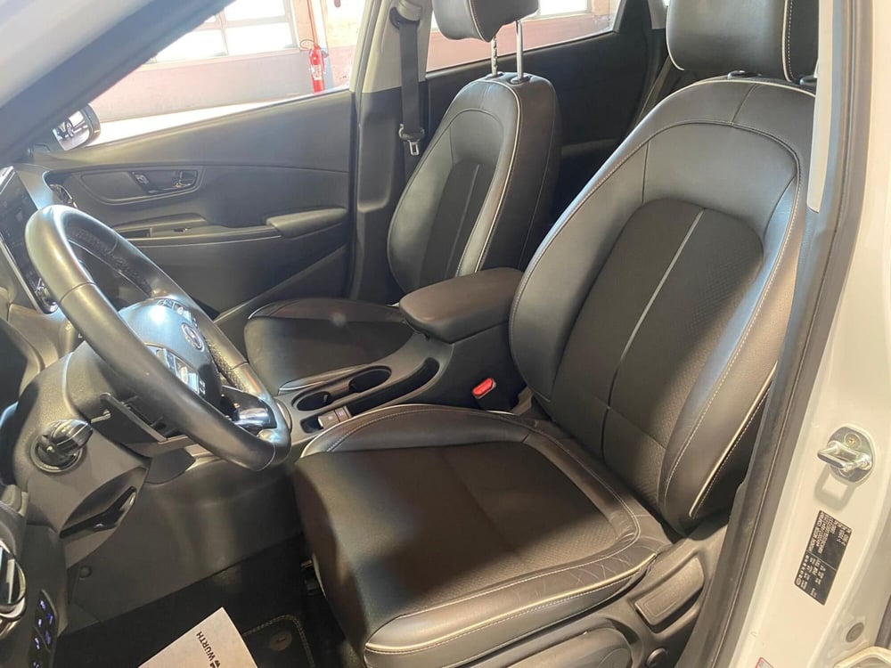 Hyundai Kona usata a Milano (14)