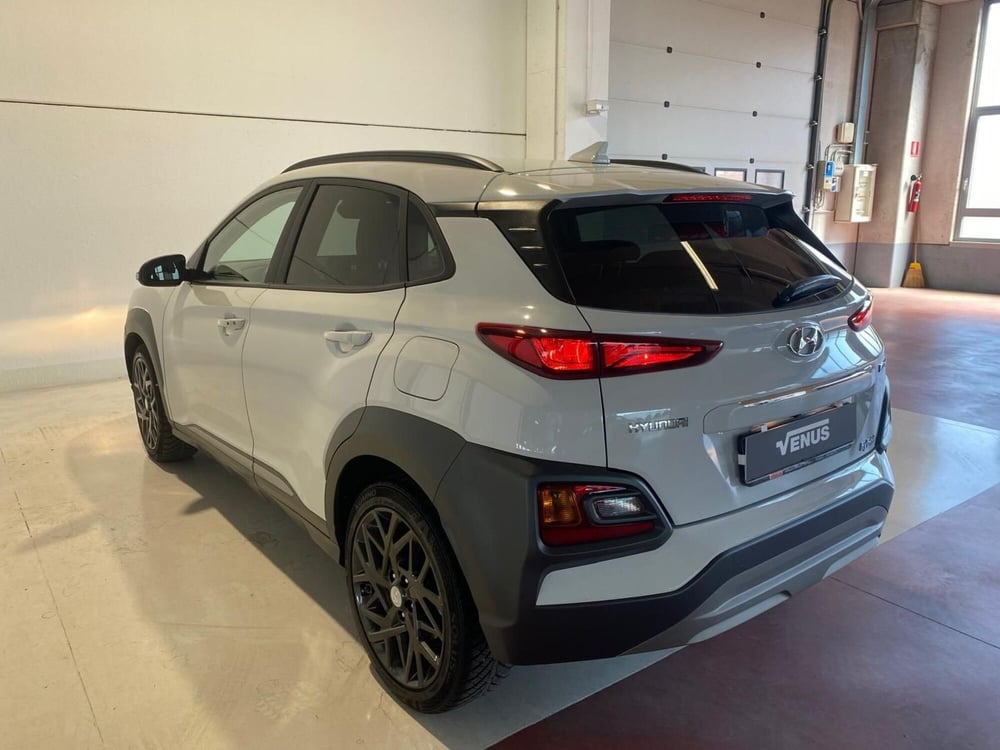 Hyundai Kona usata a Milano (4)