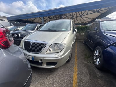 Lancia Phedra MJT 136 CV Executive del 2007 usata a Fisciano