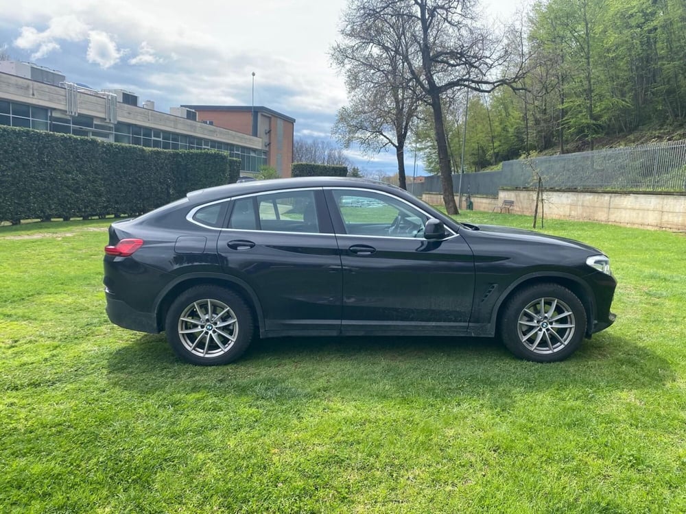 BMW X4 usata a Salerno (11)