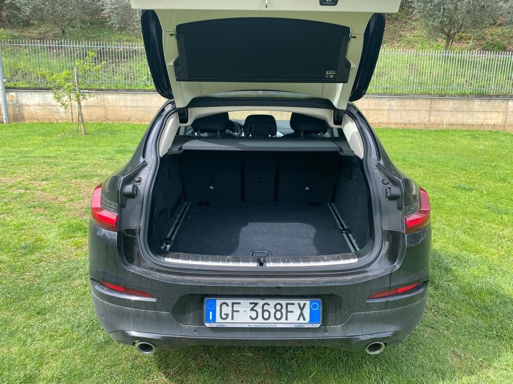 BMW X4 usata a Salerno (14)