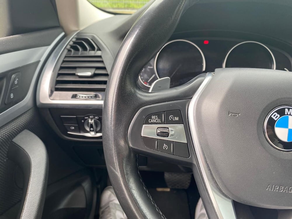 BMW X4 usata a Salerno (17)