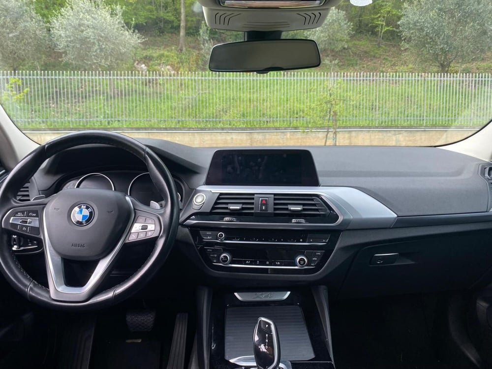 BMW X4 usata a Salerno (5)